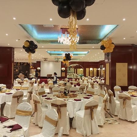 Royal Concorde Hotel & Suite Ντουμπάι Εξωτερικό φωτογραφία