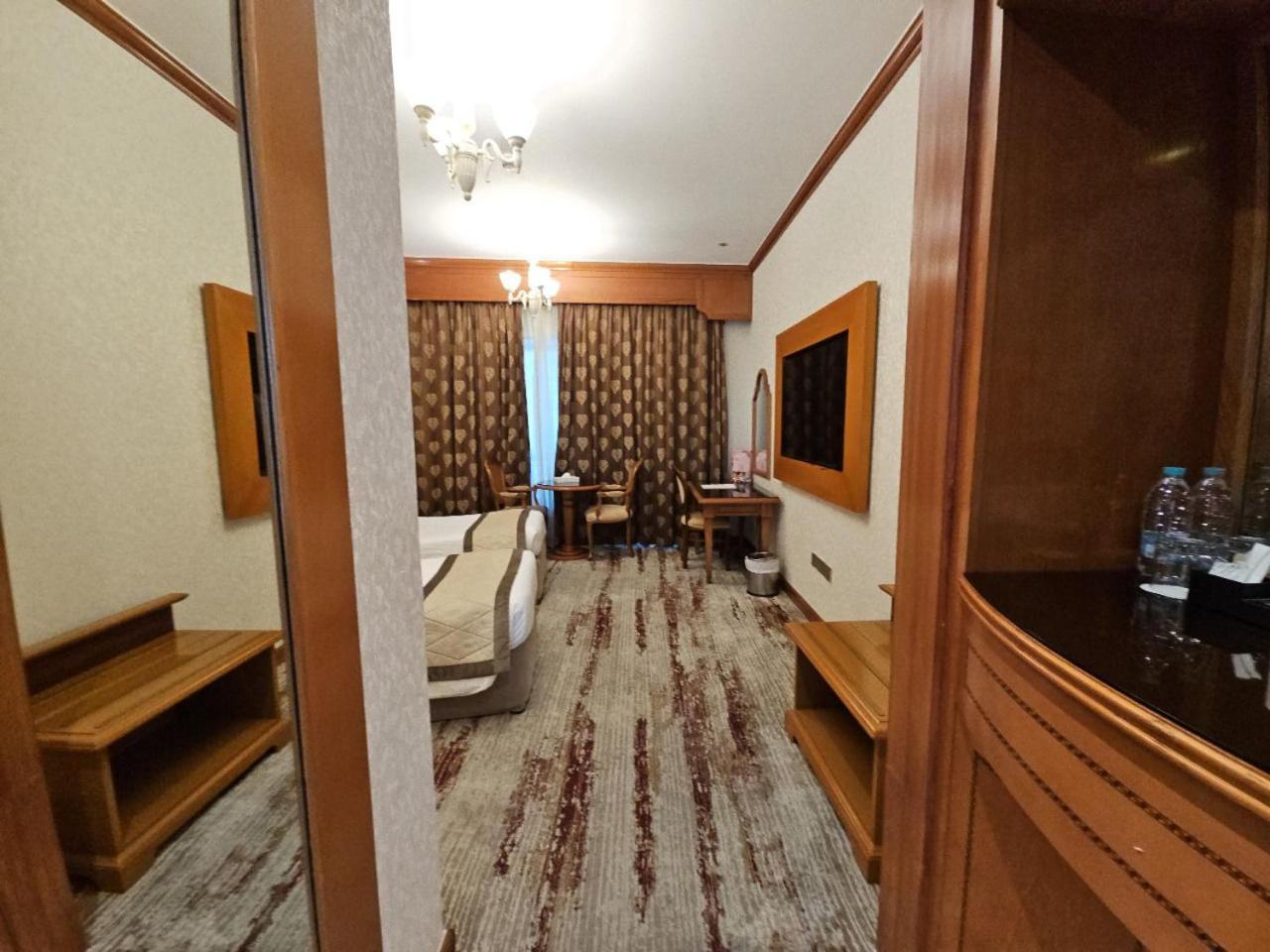 Royal Concorde Hotel & Suite Ντουμπάι Εξωτερικό φωτογραφία